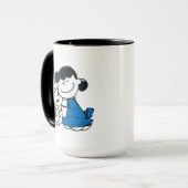 Lucy Hugging Snoopy Tasse (Vorderseite Links)