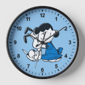 Lucy Hugging Snoopy Uhr (Vorderseite)