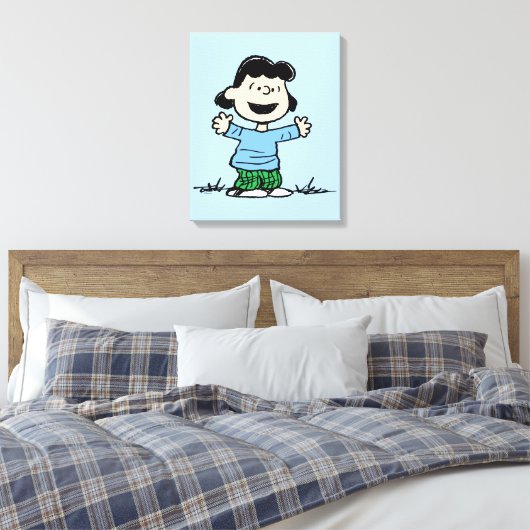 Lucy mit Waffen weit Leinwanddruck (Insitu (Schlafzimmer))