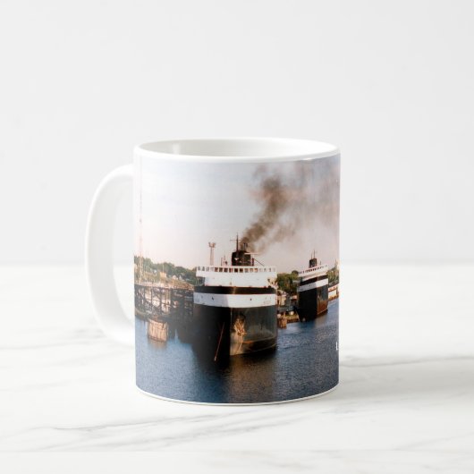 Ludington Ferries Tasse (Vorderseite Links)