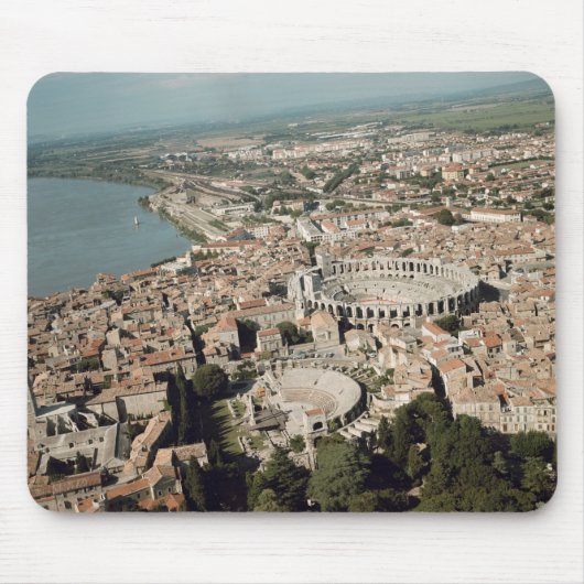 Luftaufnahme der Stadt mit Mousepad (Vorne)