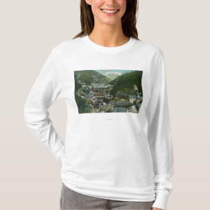 Luftaufnahme der Stadt und des MountainsBurke, T-Shirt