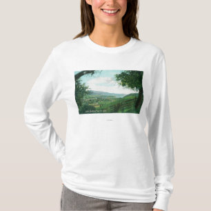 Luftaufnahme der Stadt von den Hügeln T-Shirt
