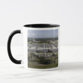 Luftaufnahme des Kennedy Space Center Tasse (Links)