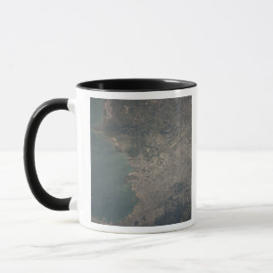 Luftaufnahme des Port-au-Princebereichs von Haiti Tasse