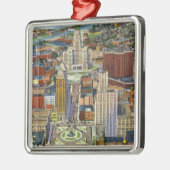 Luftaufnahme des Stadtzentrums und des Ornament Aus Metall (Links)