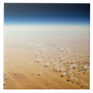 Luftaufnahme einer Wüste Fliese
