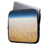 Luftaufnahme einer Wüste Laptopschutzhülle (Vorderseite Links)