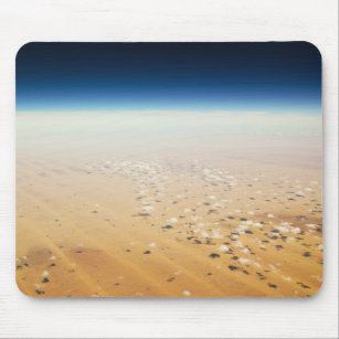Luftaufnahme einer Wüste Mousepad