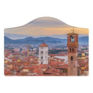 Luftaufnahme-historische Mitte von Lucca, Italien Türschild