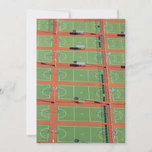 Luftaufnahme über Tennisplätzen Dankeskarte