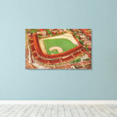 Luftaufnahme von Wrigley FieldChicago, IL Leinwanddruck (Insitu (Holzboden))