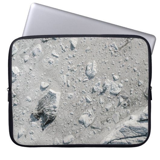 Luftaufnahmen von Felsen Laptopschutzhülle (Vorderseite)