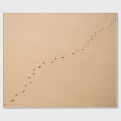 Luftaufnahmen von Fußabdrücken im Sand Geschenkpapier (Flach)