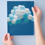 Luftballons, die im blauen Himmel fliegen Flyer (Hand)