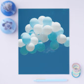 Luftballons, die im blauen Himmel fliegen Flyer (Einzeln)