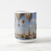 Luftballooning über venezianische Ölfarbe, Kaffeetasse (Mittel)