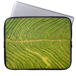 Luftbild des grünen Freifeldes Laptopschutzhülle