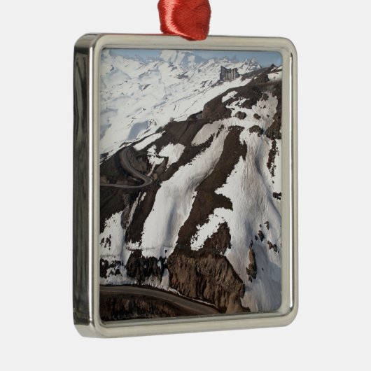 Luftbild des Skigebiets Valle Nevado Chile Silbernes Ornament (Rechts)