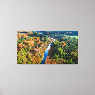 Luftbild des Winding River Sonniger Herbstwald Leinwanddruck