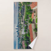 Luftbild von Vilnius, Litauen Badehandtuch (Badehandtuch)