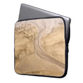Luftbildfotografie der Wüste Laptopschutzhülle (Vorderseite Links)