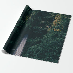 LUFTBILDfotografie EINER HÄNGEBRÜCKE NAHE BÄUMEN Geschenkpapier