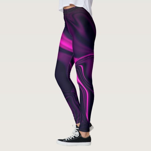 Luftblasen oder rosa weißer Rauch über tiefrosa Leggings (Links)