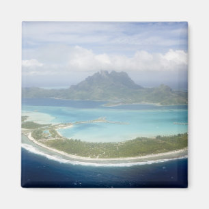 Luftblick vom kleinen Flugzeug Bora Magnet