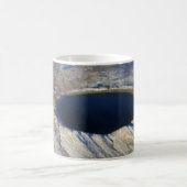 Luftschiff Pingualuit Krater, Quebec, Kanada. Kaffeetasse (Mittel)