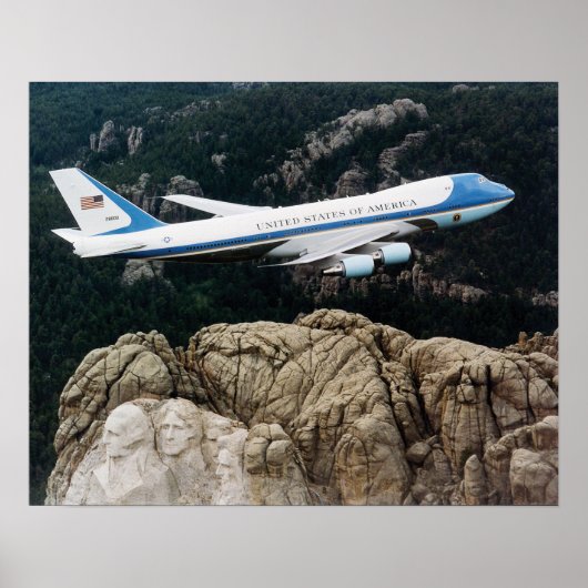Luftwaffe 1 über Mount Rushmore Poster (Vorne)