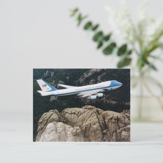 Luftwaffe Eins über Mount Rushmore Postkarte (Stehend Vorderseite)
