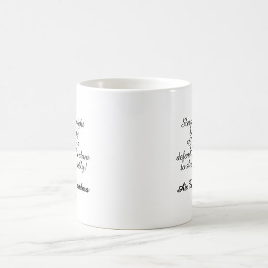 Luftwaffen-Großmutter-Schlaf-Brunnen-Enkel Kaffeetasse (Mittel)
