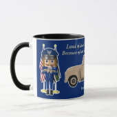 Luftwaffenernährstoff mit wenig Militärfahrzeug Tasse (Links)