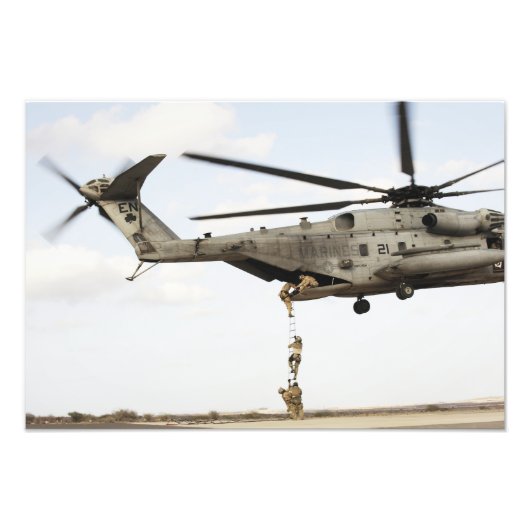 Luftwaffenparareskuemen führen Kampfeinsatz 2 Fotodruck (Vorne)