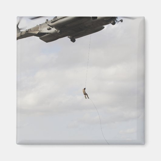 Luftwaffenparareskuemen führen Kampfeinsatz 2 Magnet (Vorne)