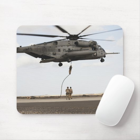 Luftwaffenparareskuemen führen Kampfeinsatz 3 Mousepad (Mit Mouse)