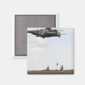 Luftwaffenparareskuemen führen Kampfeinsatz durch Magnet (Vorderseite/Rückseite)