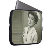 Lugende Krankenschwester Laptopschutzhülle (Vorne Rechts)