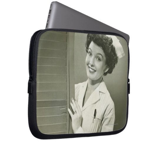 Lugende Krankenschwester Laptopschutzhülle (Vorne Rechts)