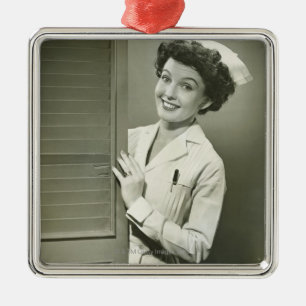 Lugende Krankenschwester Silbernes Ornament
