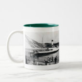 Lulworth Cove Souvenir Tasse (Links)