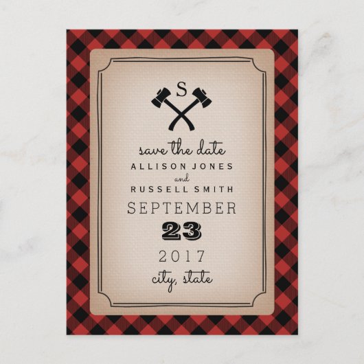 Lumberjack Kariert Monogram Ax Save the Date Ankündigungspostkarte (Vorderseite)