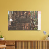 Lumberjacks unterbinden einen Redwood-Baum Leinwanddruck (Insitu (Wohnzimmer))