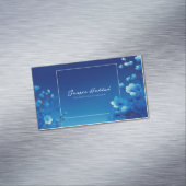 Luminous Blue Floral Monochromatic Magnetische Visitenkarte (Beispiel)