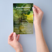 Luminous Flow | Grüne abstrakte Aquarellmalerei Flyer (Handgriff)
