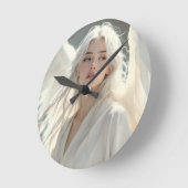 Luminous Guardian - Engel der Silberdämmerung Runde Wanduhr (Winkel)