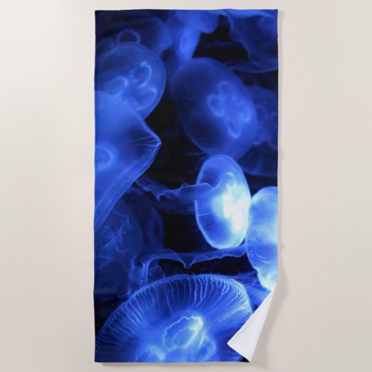 Luminous Jellyfish Strandtuch (Vorderseite)