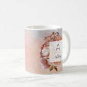 LUMINOUS ROSE Elegante Moderne Blumenmonogramm Kaffeetasse (VorderseiteRechts)