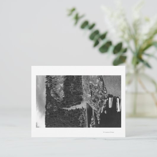 Lummi Island, WA - Lummi Rocks View with Row Postkarte (Stehend Vorderseite)